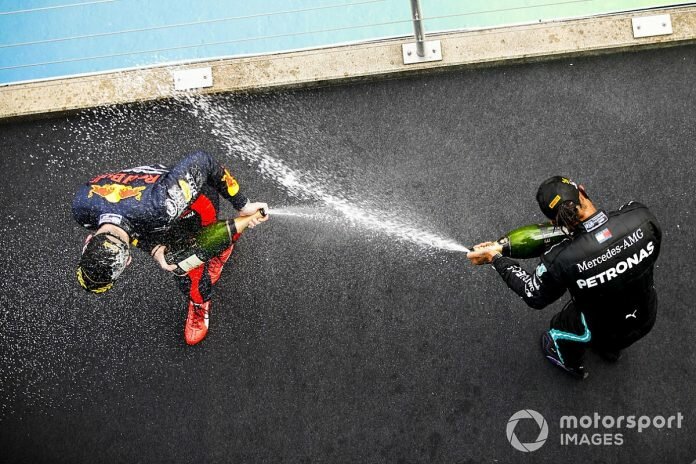 F1 leaves champagne to make way for wine on the podium 