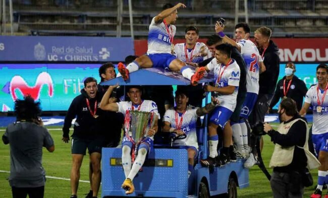 Universidad Catolica champions