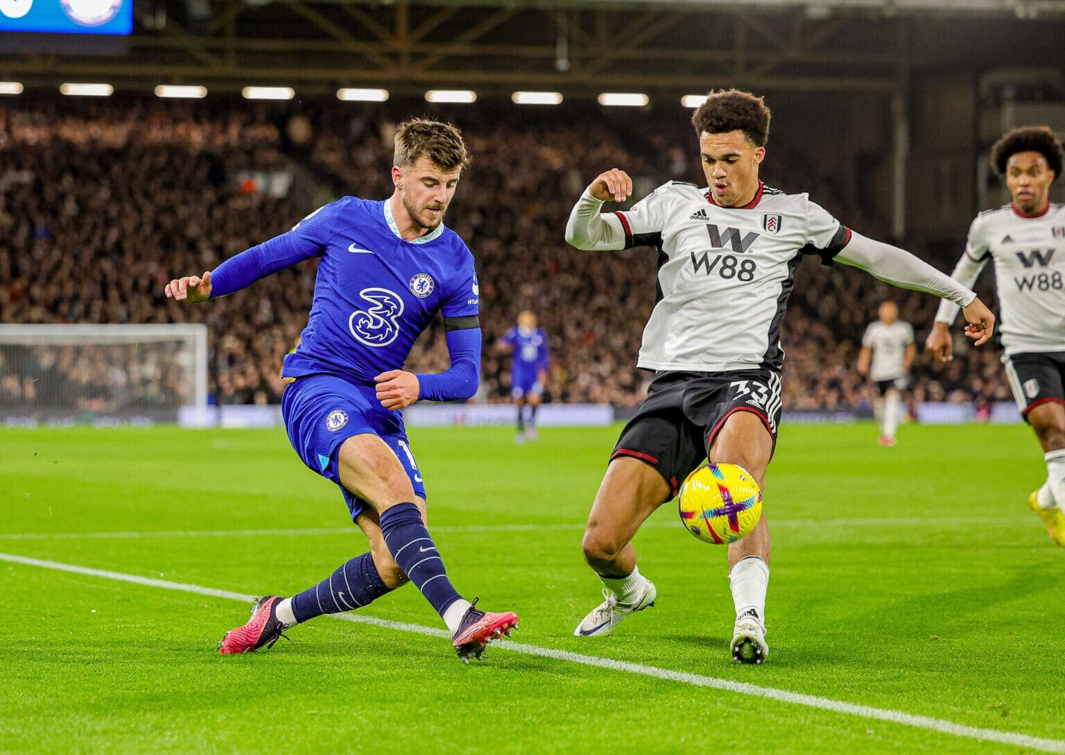 Antonee Robinson (Fulham) e Mason Mount (Chelsea) @livephotosport