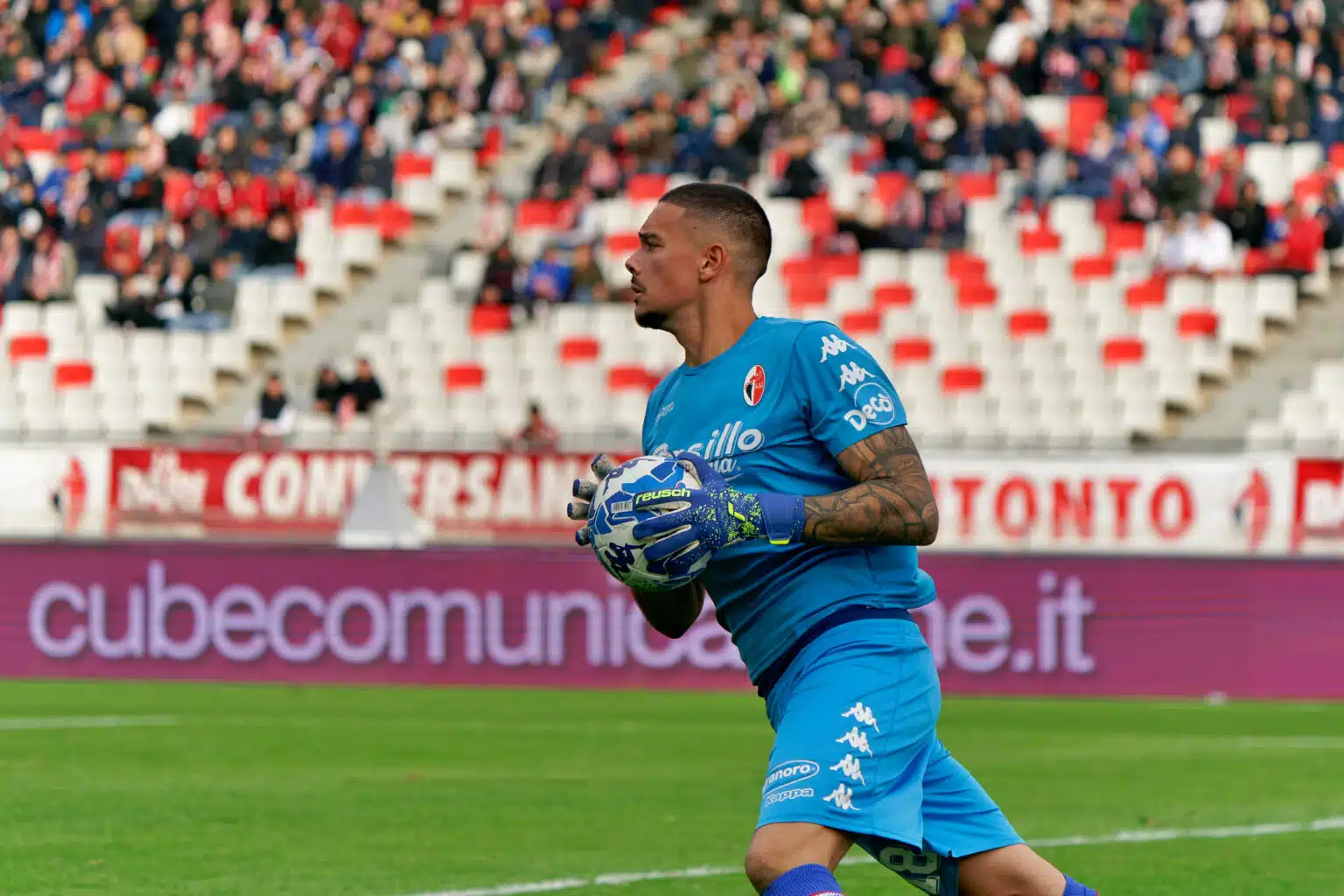 Elia Caprile, portiere del Bari @livephotosport