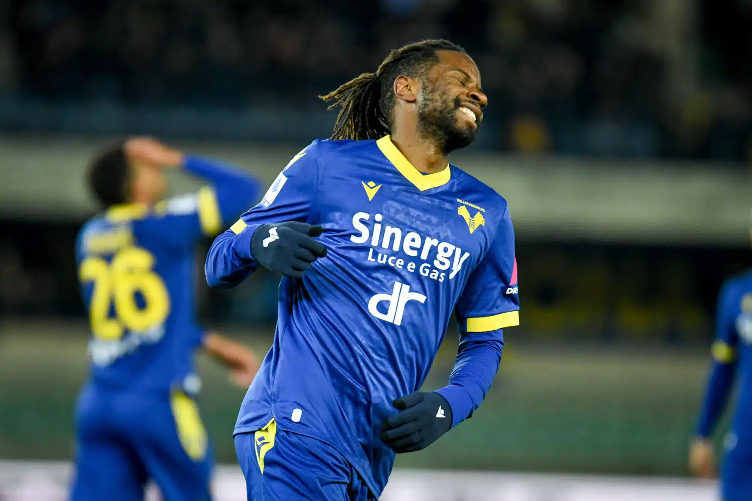 Adrien Tameze, calciatore dell'Hellas Verona @livephotosport